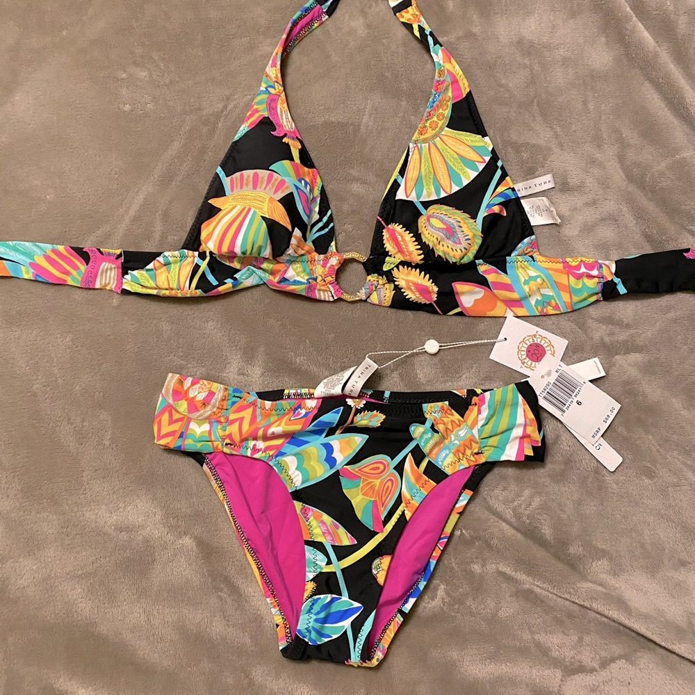 NWT Trina Turk bikini set size 4 & 6